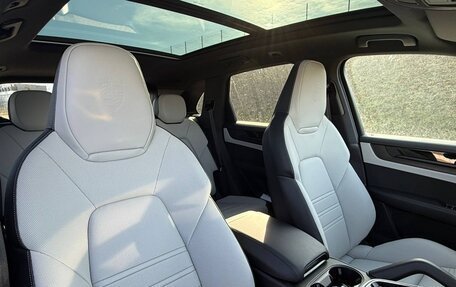 Porsche Cayenne III, 2025 год, 18 600 000 рублей, 4 фотография