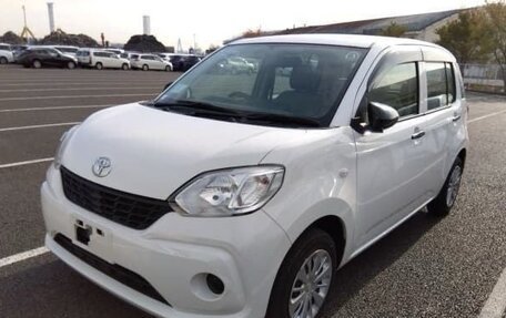 Toyota Passo III, 2017 год, 950 000 рублей, 11 фотография