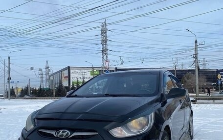 Hyundai Solaris II рестайлинг, 2011 год, 650 000 рублей, 2 фотография