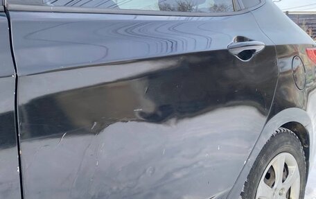 Hyundai Solaris II рестайлинг, 2011 год, 650 000 рублей, 14 фотография