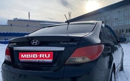Hyundai Solaris II рестайлинг, 2011 год, 650 000 рублей, 9 фотография