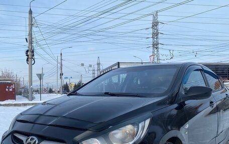 Hyundai Solaris II рестайлинг, 2011 год, 650 000 рублей, 15 фотография