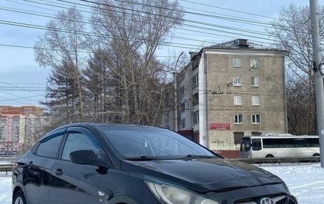 Hyundai Solaris II рестайлинг, 2011 год, 650 000 рублей, 3 фотография