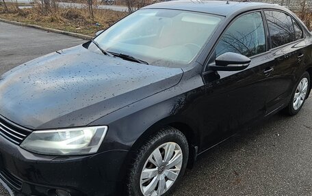Volkswagen Jetta VI, 2013 год, 1 000 000 рублей, 5 фотография
