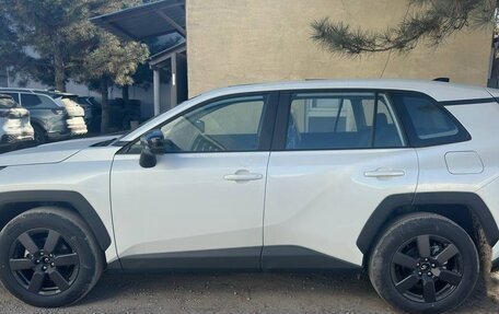 Toyota RAV4, 2026 год, 4 350 000 рублей, 2 фотография