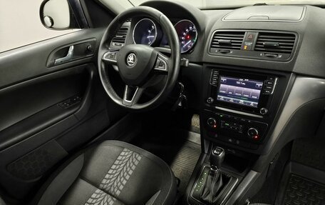 Skoda Yeti I рестайлинг, 2015 год, 1 298 000 рублей, 10 фотография