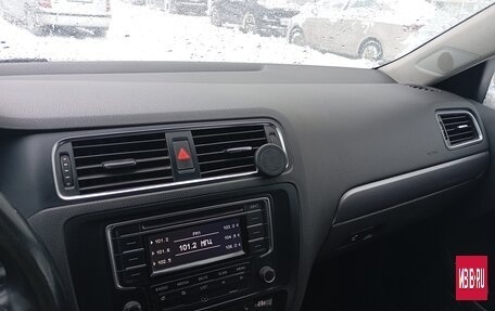 Volkswagen Jetta VI, 2013 год, 720 000 рублей, 12 фотография