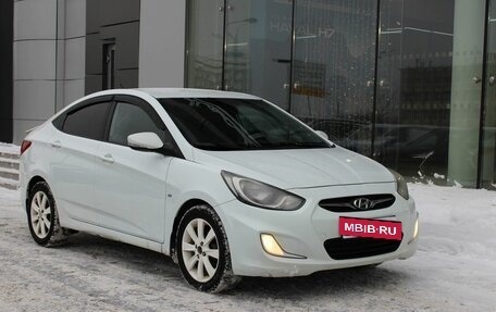 Hyundai Solaris II рестайлинг, 2012 год, 655 000 рублей, 7 фотография