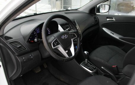 Hyundai Solaris II рестайлинг, 2012 год, 655 000 рублей, 10 фотография