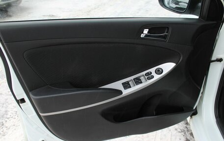 Hyundai Solaris II рестайлинг, 2012 год, 655 000 рублей, 11 фотография