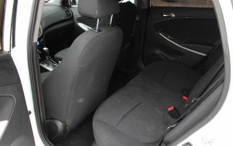 Hyundai Solaris II рестайлинг, 2012 год, 655 000 рублей, 12 фотография