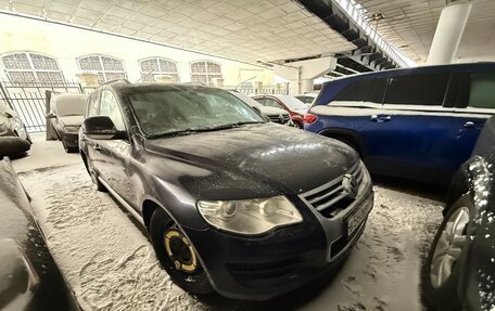 Volkswagen Touareg III, 2008 год, 800 000 рублей, 2 фотография