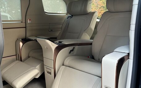 Lexus LM, 2025 год, 21 990 000 рублей, 16 фотография