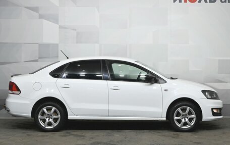 Volkswagen Polo VI (EU Market), 2015 год, 900 000 рублей, 9 фотография