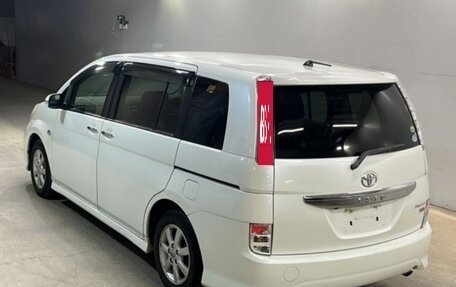 Toyota ISis I, 2013 год, 1 200 000 рублей, 6 фотография