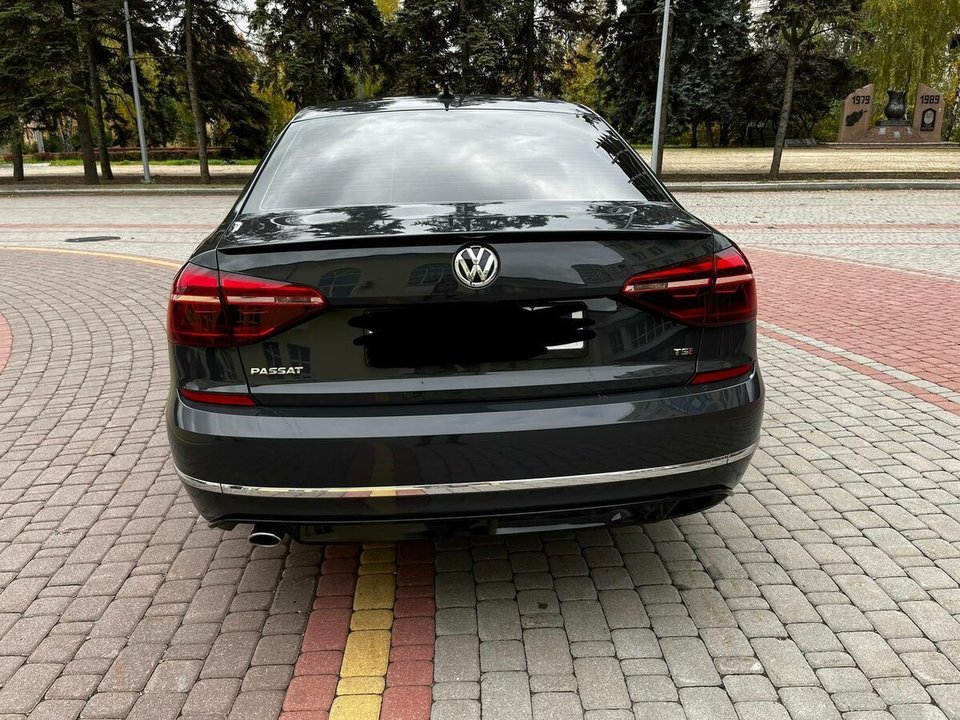 Volkswagen Passat B8, 2019 год, 500 000 рублей, 4 фотография