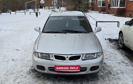 Mitsubishi Carisma I, 1998 год, 220 000 рублей, 1 фотография