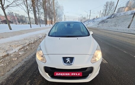 Peugeot 308 II, 2012 год, 555 000 рублей, 1 фотография