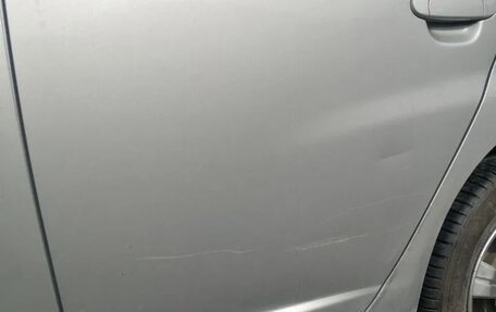 Toyota Platz, 2001 год, 300 000 рублей, 8 фотография