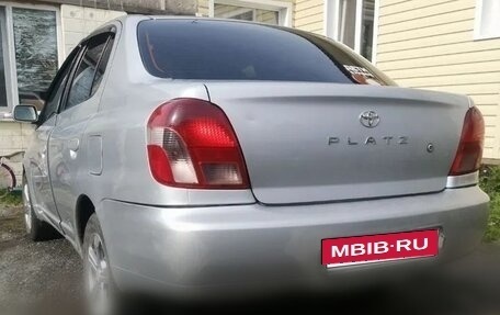 Toyota Platz, 2001 год, 300 000 рублей, 3 фотография