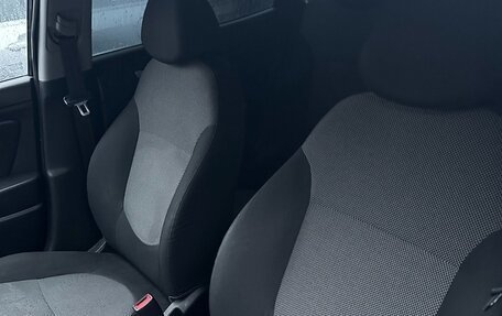 Hyundai Solaris II рестайлинг, 2013 год, 450 000 рублей, 8 фотография