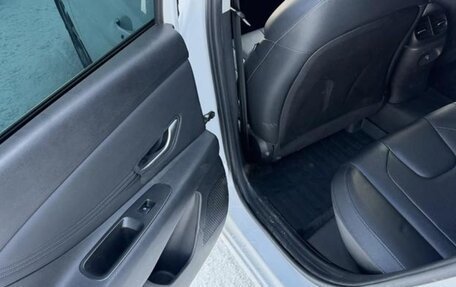 Hyundai Elantra, 2023 год, 1 700 000 рублей, 9 фотография