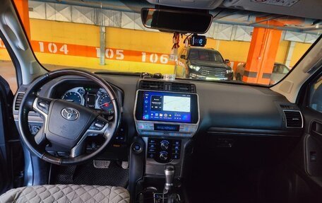 Toyota Land Cruiser Prado 150 рестайлинг 2, 2019 год, 6 800 000 рублей, 8 фотография