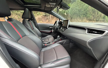 Toyota Corolla, 2023 год, 1 890 000 рублей, 10 фотография