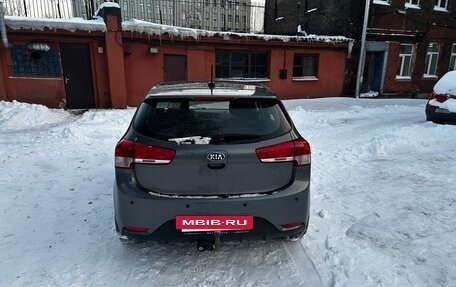 KIA Rio III рестайлинг, 2017 год, 900 000 рублей, 5 фотография