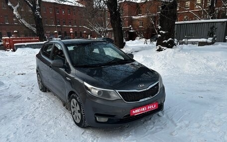 KIA Rio III рестайлинг, 2017 год, 900 000 рублей, 2 фотография