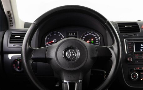 Volkswagen Jetta VI, 2010 год, 725 050 рублей, 10 фотография