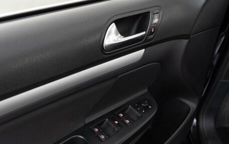 Volkswagen Jetta VI, 2010 год, 725 050 рублей, 12 фотография