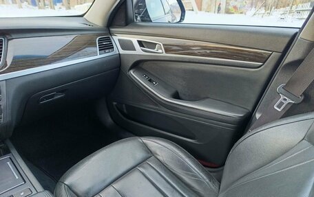 Hyundai Genesis II, 2016 год, 1 775 000 рублей, 27 фотография