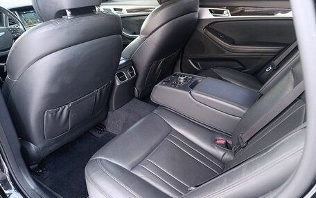 Hyundai Genesis II, 2016 год, 1 775 000 рублей, 29 фотография