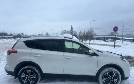 Toyota RAV4, 2015 год, 2 200 000 рублей, 9 фотография