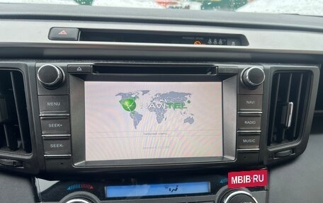 Toyota RAV4, 2015 год, 2 200 000 рублей, 11 фотография