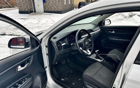 KIA Rio IV, 2018 год, 1 349 000 рублей, 13 фотография