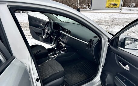 KIA Rio IV, 2018 год, 1 349 000 рублей, 16 фотография