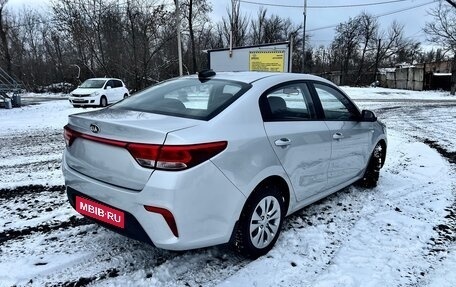 KIA Rio IV, 2018 год, 1 349 000 рублей, 3 фотография