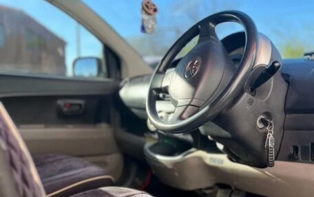 Toyota Vitz, 2005 год, 299 999 рублей, 5 фотография