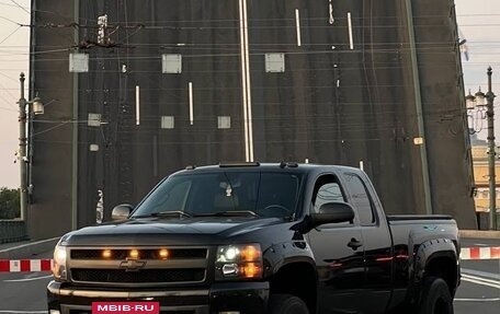 Chevrolet Silverado, 2008 год, 2 850 000 рублей, 5 фотография