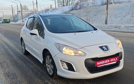 Peugeot 308 II, 2012 год, 555 000 рублей, 3 фотография