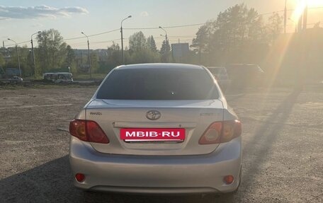 Toyota Corolla, 2010 год, 800 000 рублей, 3 фотография