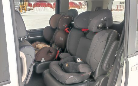 Honda Stepwgn IV, 2020 год, 3 000 000 рублей, 25 фотография