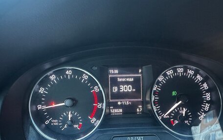 Skoda Rapid I, 2015 год, 1 170 000 рублей, 8 фотография