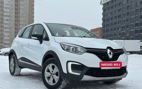 Renault Kaptur I рестайлинг, 2019 год, 1 065 000 рублей, 2 фотография