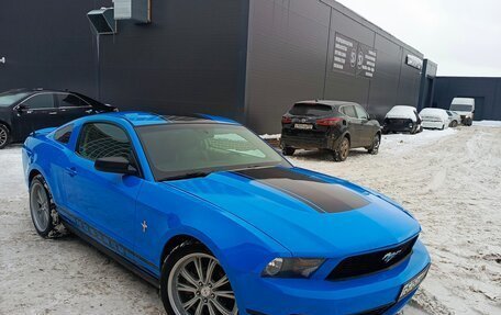 Ford Mustang VI рестайлинг, 2009 год, 2 455 000 рублей, 2 фотография