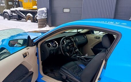 Ford Mustang VI рестайлинг, 2009 год, 2 455 000 рублей, 6 фотография