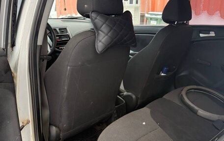 Hyundai Solaris II рестайлинг, 2011 год, 420 000 рублей, 8 фотография