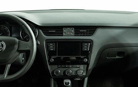 Skoda Octavia, 2018 год, 1 649 700 рублей, 14 фотография